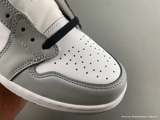 Official Maikesneakers Air Jordan 1 CZ0790-110 OG Low Barons 0815